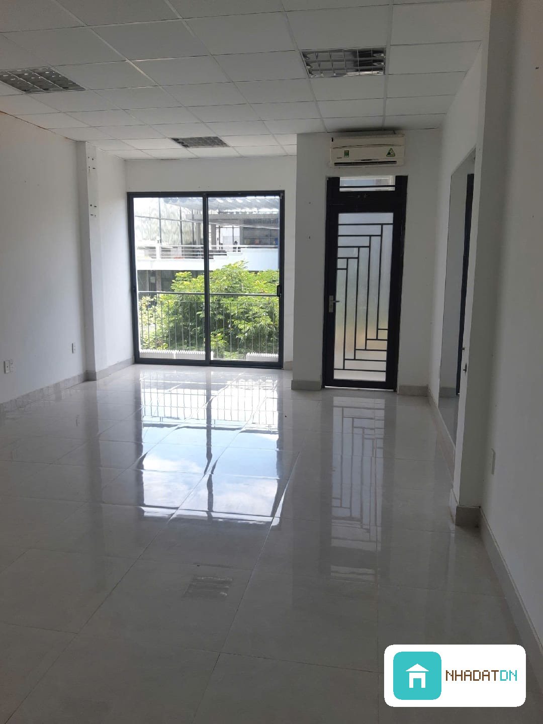 🏙️ NHÀ 3 TẦNG NGUYỄN CHÍ THANH – TRUNG TÂM HẢI CHÂU – CÓ DÒNG TIỀN SẴN 💰 thumb 4